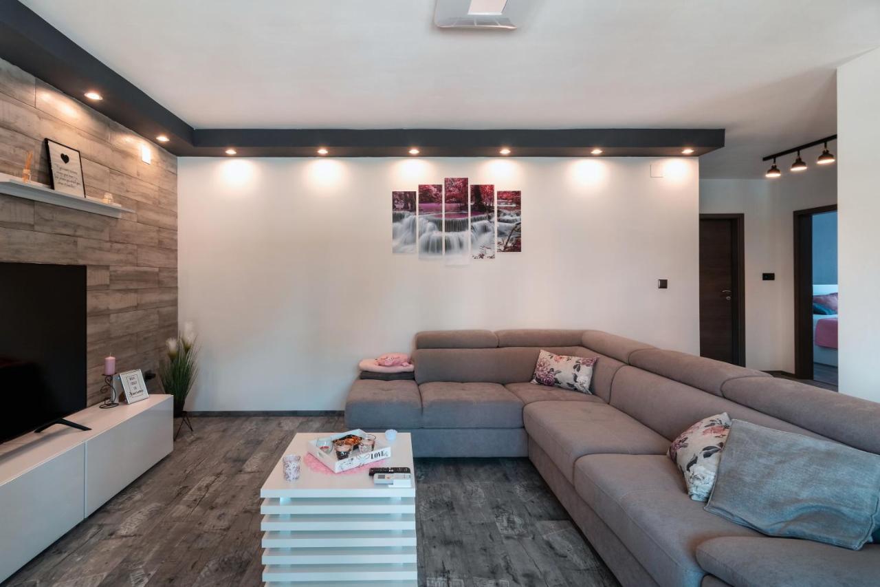 Gabrijela Apartment